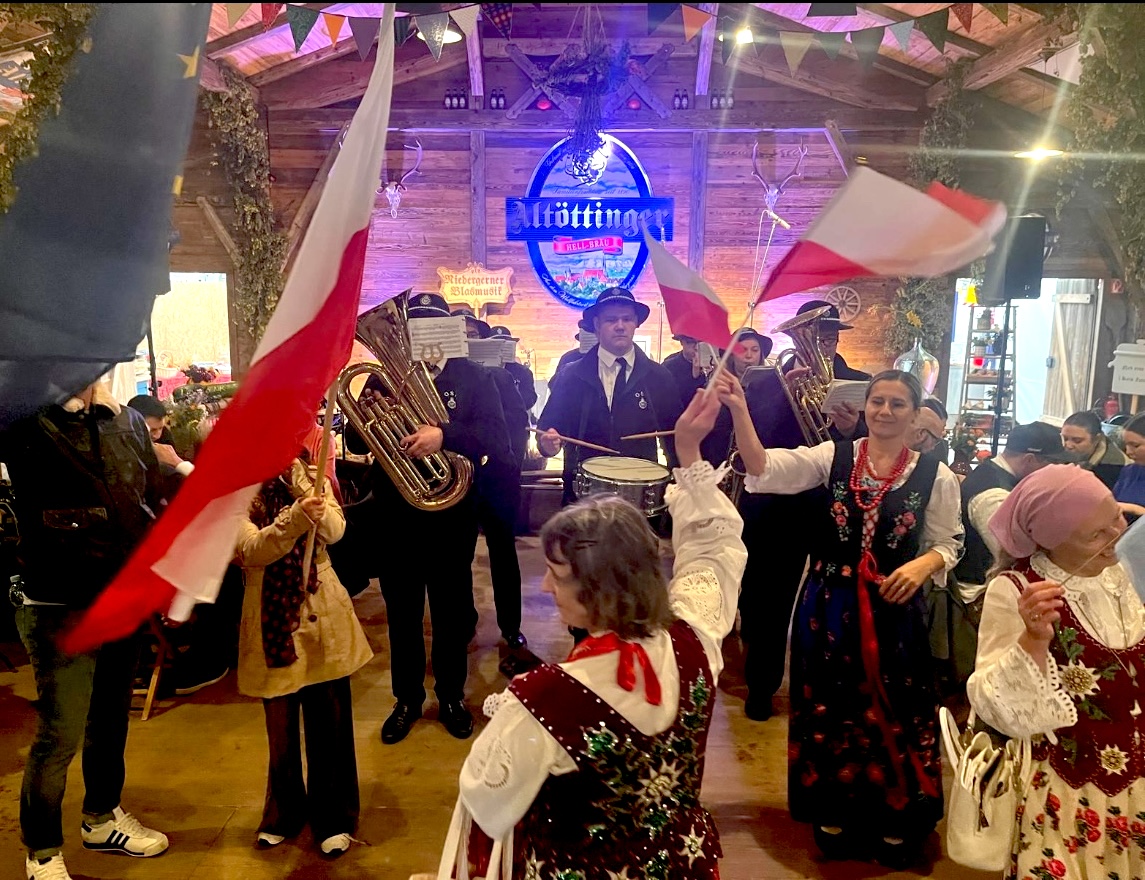 Monachium festynu dożynkowego Kirta w Altötting